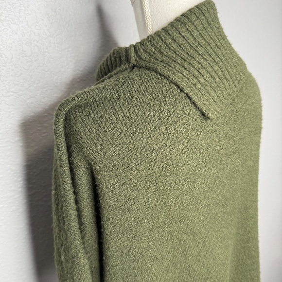Banana‎ Republic Olive Green Turtleneck small sweater - Picture 8 of 9